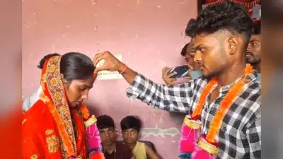 छपरा में रोमांचक मुकाबला! स्टार इलेवन को हराकर सांगा क्रिकेट क्लब फाइनल के करीब, राजेन्द्र स्टेडियम में दिखा जबरदस्त क्रिकेट